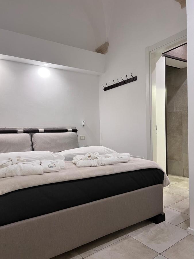 レッチェ Signuria Dimora Esclusiva Bed & Breakfast エクステリア 写真