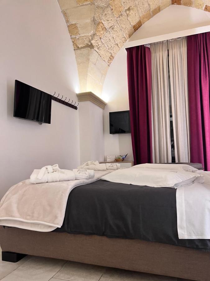 レッチェ Signuria Dimora Esclusiva Bed & Breakfast エクステリア 写真